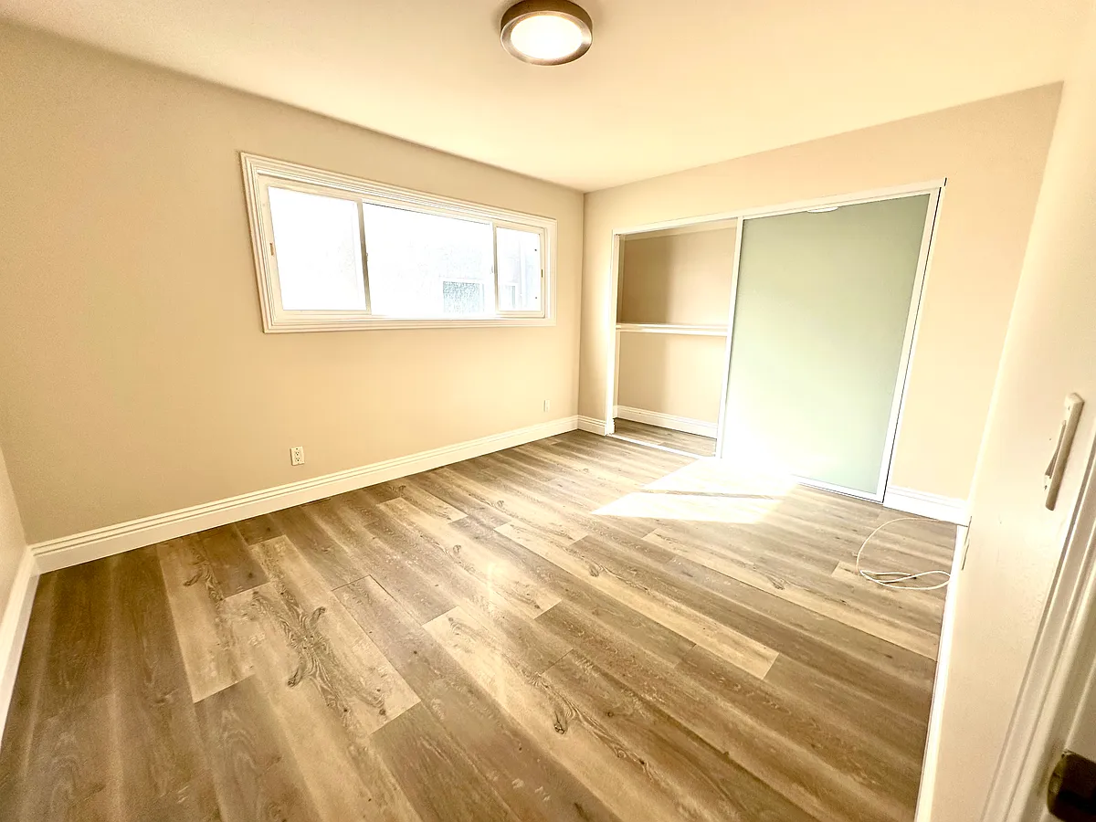 1 Bedroom - 1220 Seacoast Dr #11