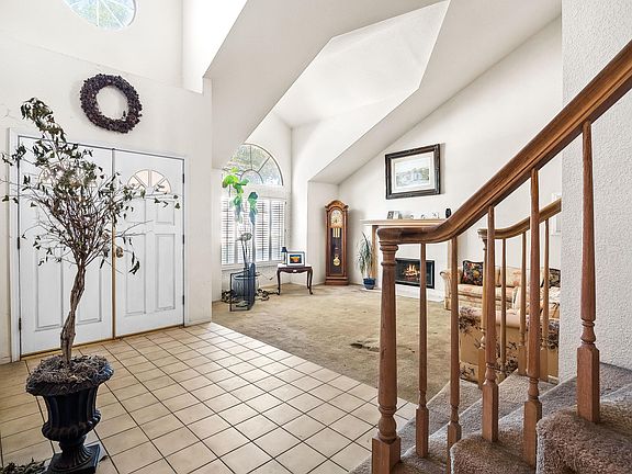 5th image of 41512 Yancey Ln