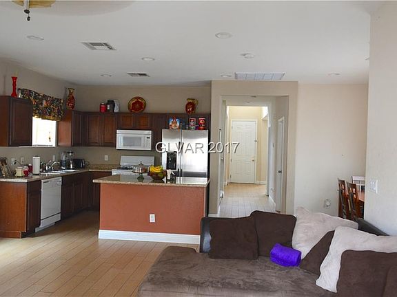 3rd image of 4349 Laguna Garden Ave