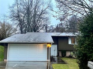 257 Davidson Dr, Charleroi, PA 15022