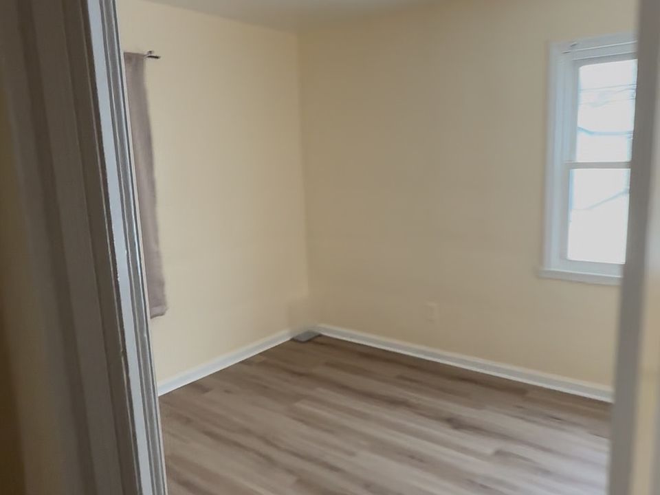 1st image of 6744 Mettetal St