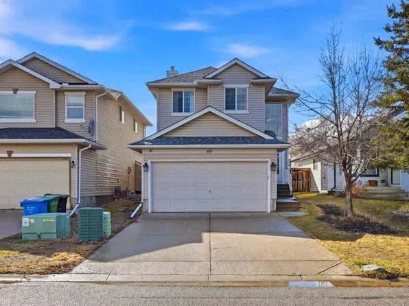 69 E Bridleridge Rd SW, Calgary, AB T2Y 4E1