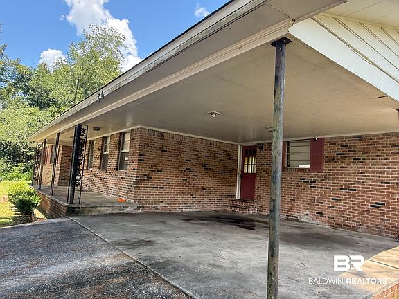 3rd image of 2807 Pea Ridge Rd