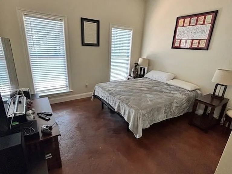 635 Walton Way Dr — Photo 9