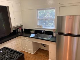 1400 Fremont