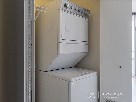 3rd image of 110 W Superior St #1226