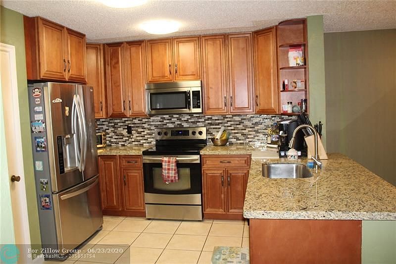 1st image of 10246 NW 31st St