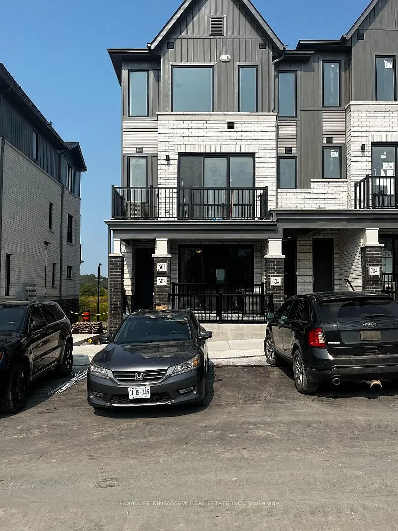 2 bed, $2,175 — Photo 2