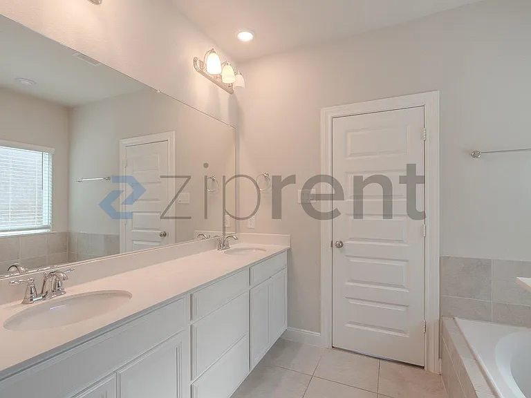 24714 Aliaga Glen Dr — Photo 16