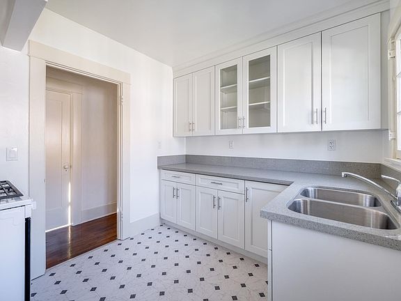 5th image of 417 Riverdale Dr #417
