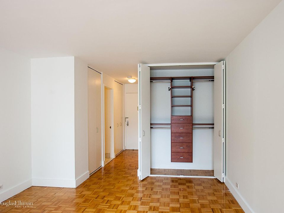 1st image of 295 Greenwich St #7JN