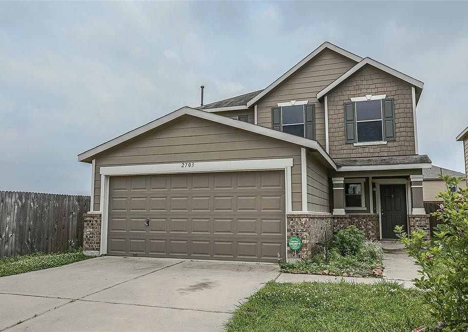 1st image of 2703 Piney Lake Ct