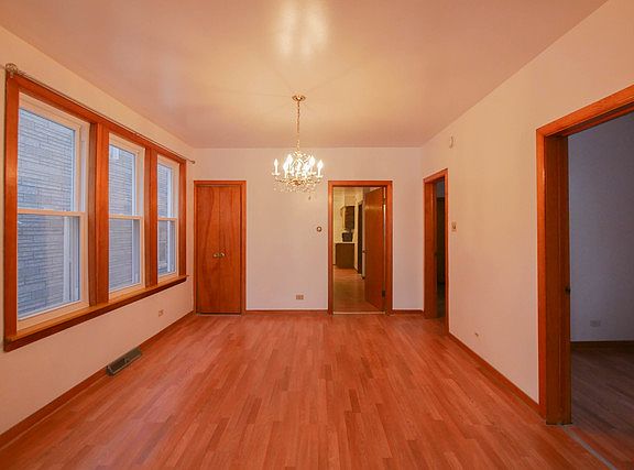 4th image of 4506 S Rockwell St #2