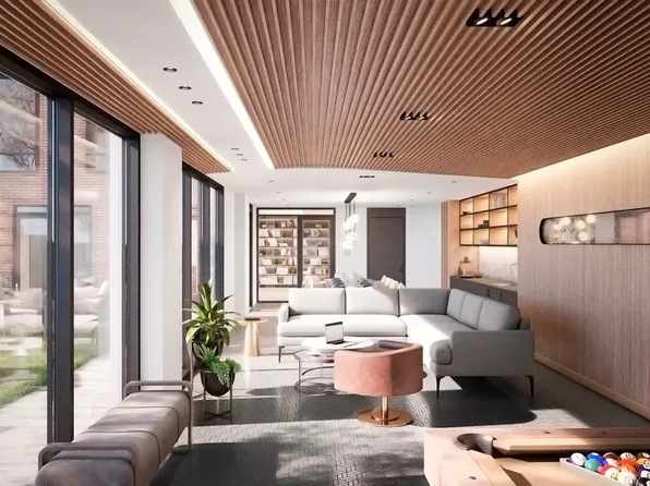 72-01 Queens Boulevard image 15 of 26