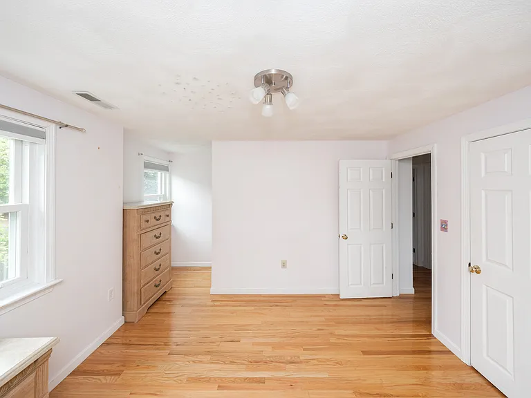 42 Wildcrest Ave — Photo 22