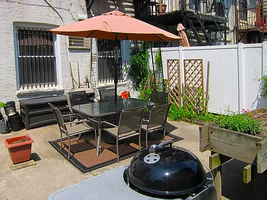 Rented by Awaye Realty Management LLC | media 3