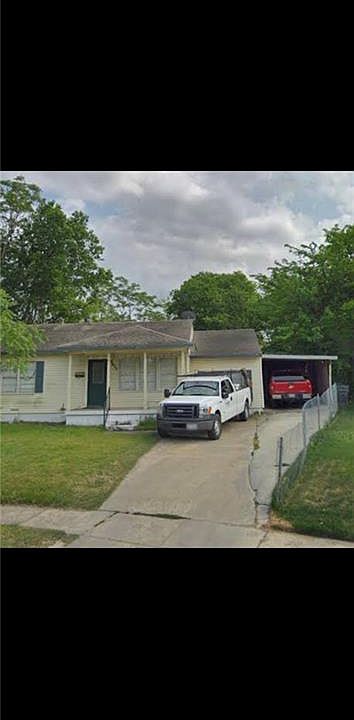 1st image of 2630 Falls Dr