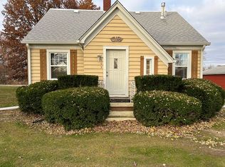 1603 Avenue Of The Cities, Carbon Cliff, IL 61239