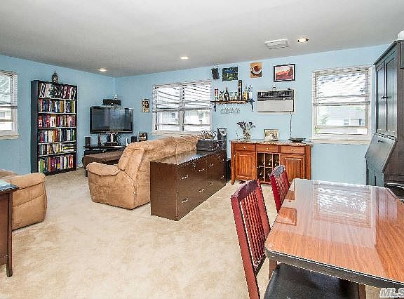4th image of 8125 268th St