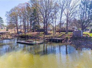 224 Lineberger Dr, Mooresville, NC 28117