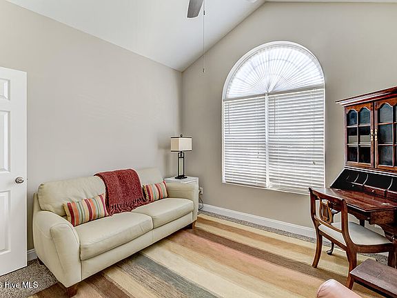 5th image of 4983 Kona Court Unit 3