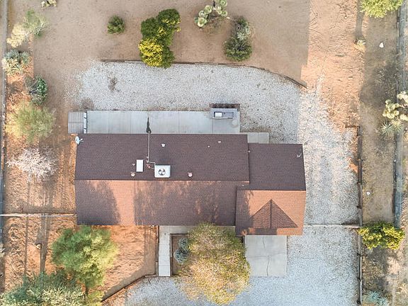 4th image of 8395 Keats Ave
