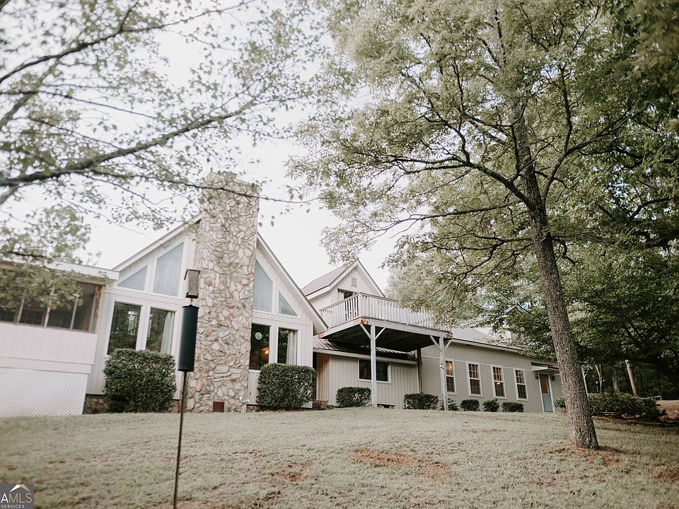1st image of 709 Day Rd