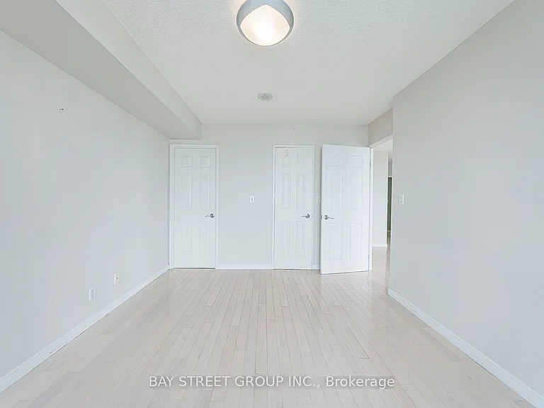 23 Hollywood Ave #3802 — Photo 15