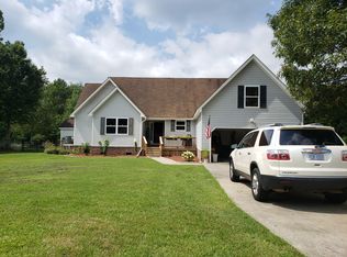 104 E Robin Ct, South Mills, NC 27976