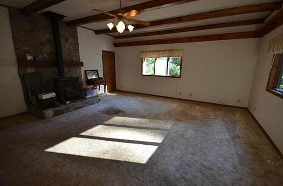 5th image of 430 Green Brook Cir