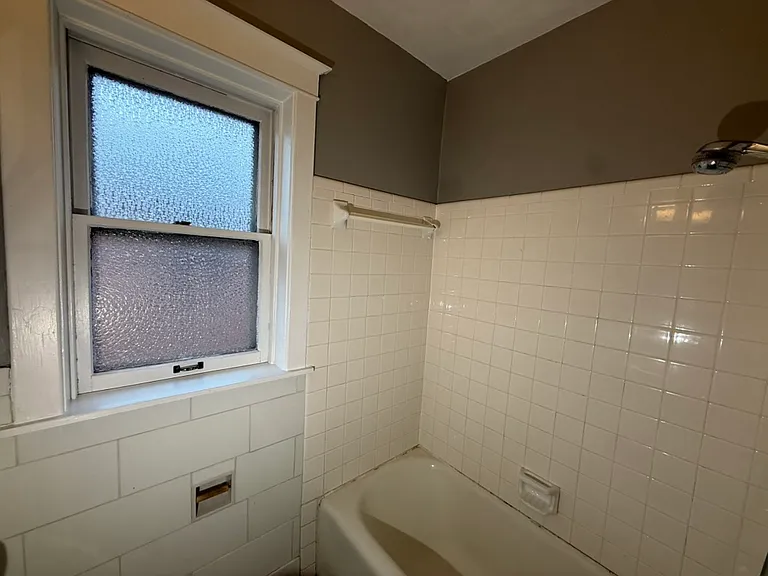 5058 Oleatha Ave #5058A — Photo 25
