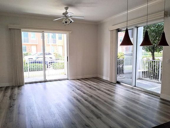 5th image of 804 E Windward Way APT 105