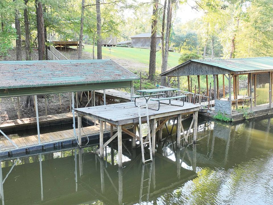 1st image of 136 Abe Dr