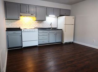 112 S Main St #B, Fountain City, WI 54629