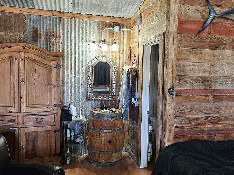 2nd image of 466 Cox Ln #1-7