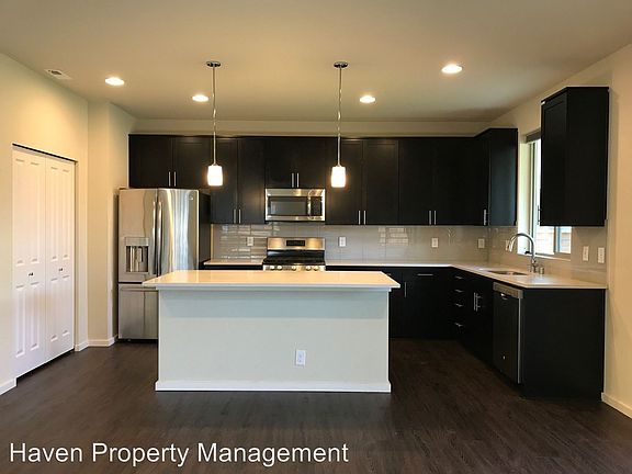 3rd image of 18437 139th St E