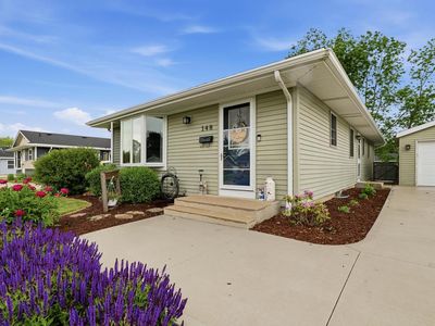 148 Shelly DRIVE, Sheboygan Falls, WI, 53085