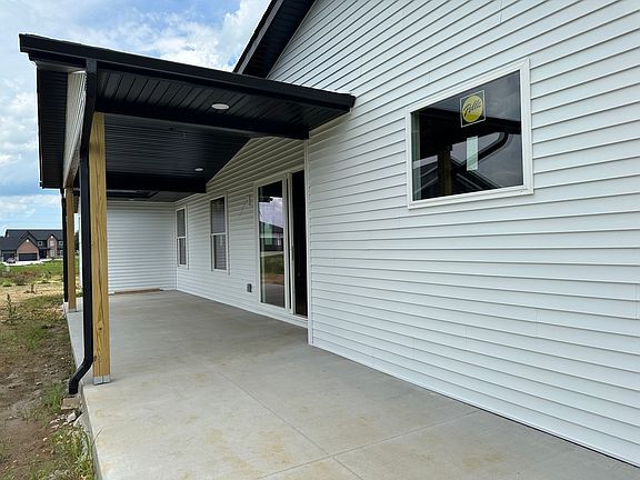 2nd image of 5810 Indigo Ave