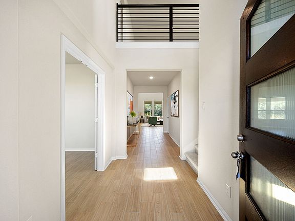 1081 Westfork Drive - Reagan C - Foyer