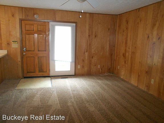 5th image of 135 Chittenden Ave