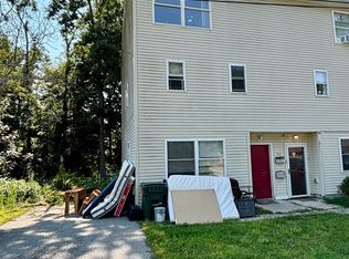 Valley Condominium Complex, Norwich, CT 06360