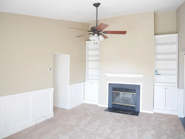 8369 Montgomery Run Rd #I — Photo 3