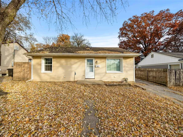 307 Davis Ave, Des Moines, IA 50315