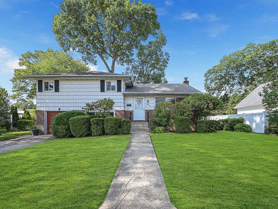 1st image of 35 Clark Boulevard