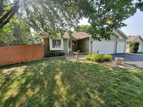 3rd image of 9203 124th Pl N