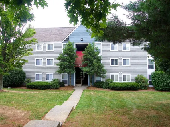 1470D Seneca Dr, Blacksburg, VA