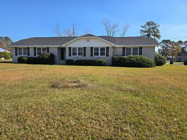 1001 Old Coffee Rd, Nashville, GA 31639