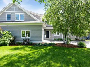 162 Fairway Dr, South Burlington, VT 05403