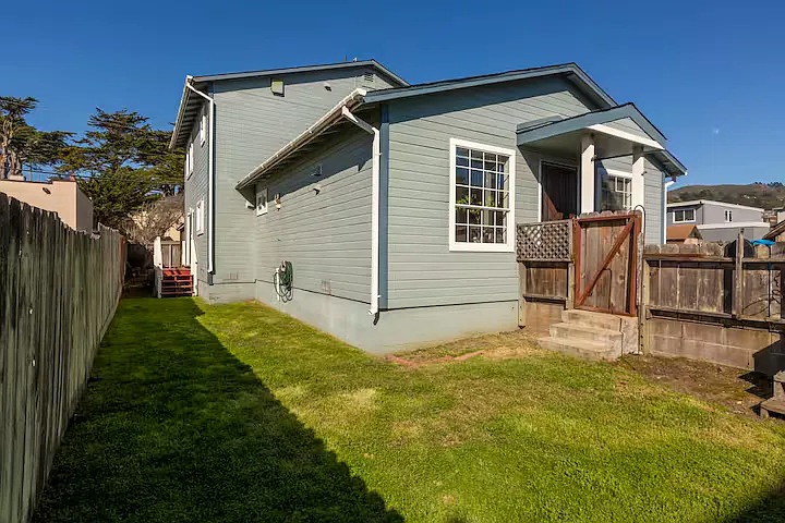 350 Buckingham Rd #A — Photo 36