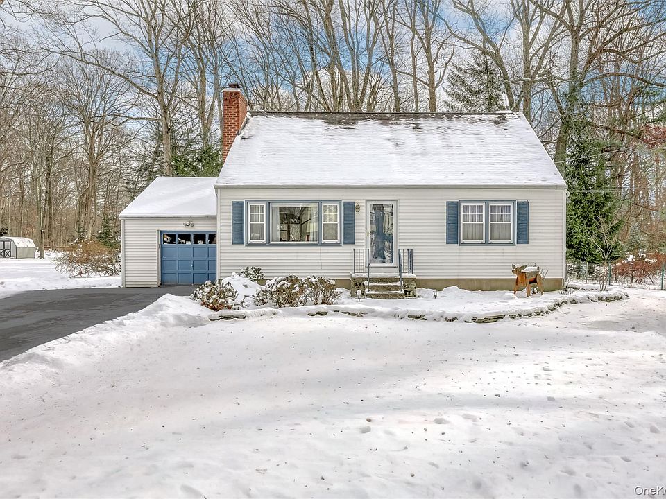 1st image of 7 Woodland Place